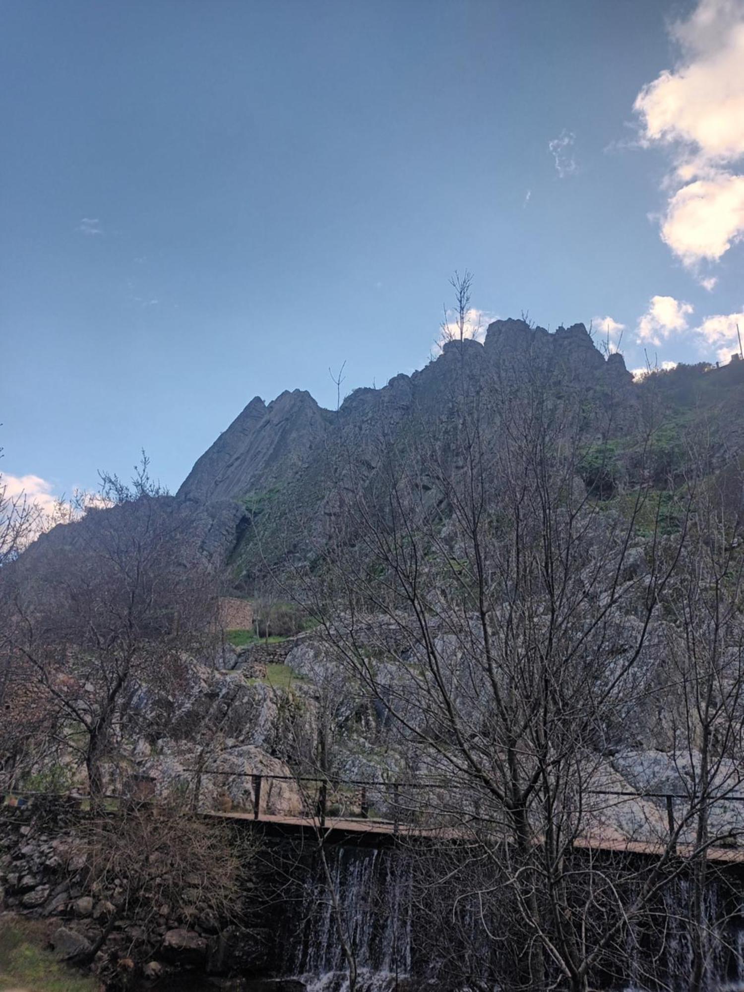 Casinha Garcia Villa Penha Garcia Luaran gambar